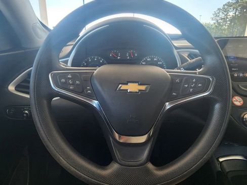 Used 2024 Chevrolet Malibu LT FWD image 24