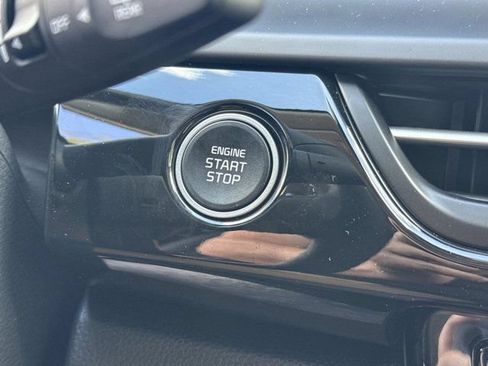 New 2026 Kia Seltos S FWD image 9