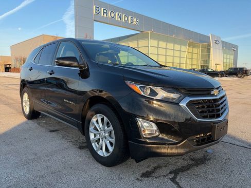 Used 2019 Chevrolet Equinox LT w/ Driver Convenience Package image 1