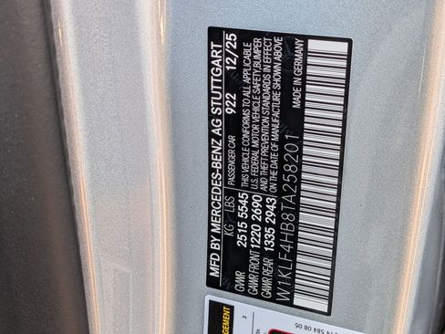 New 2026 Mercedes-Benz E 350 4MATIC Sedan image 35