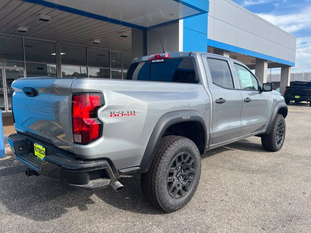New 2026 Chevrolet Colorado Trail Boss w/ Off-Road Front Bumper Package AWD/4WD image 7
