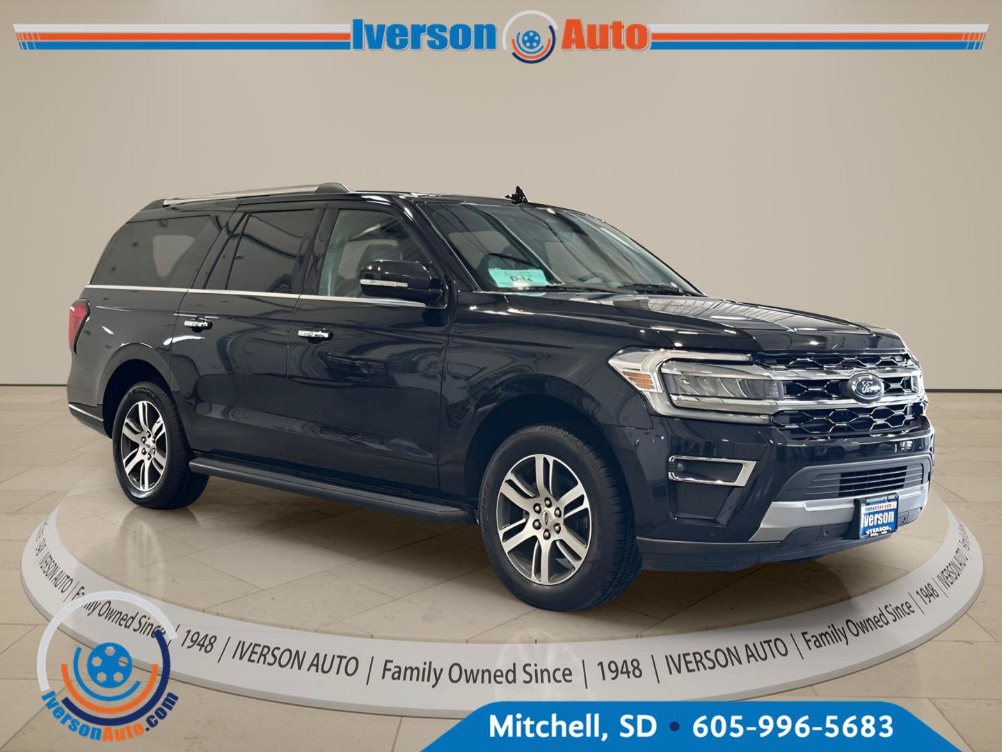 Used 2024 Ford Expedition Max Limited AWD/4WD image 1