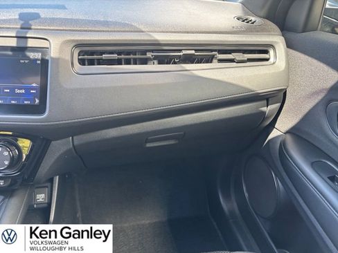 Used 2022 Honda HR-V Sport image 17