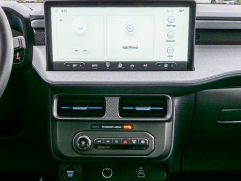 New 2025 Ford Maverick XLT image 20