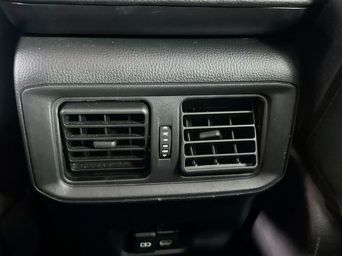 Used 2024 Toyota RAV4 XLE image 27