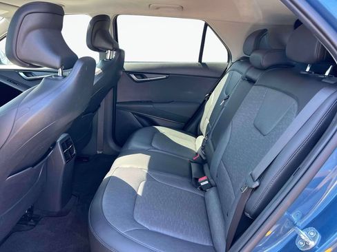 Used 2023 Kia Niro Wave w/ Wave Preserve Package FWD image 11
