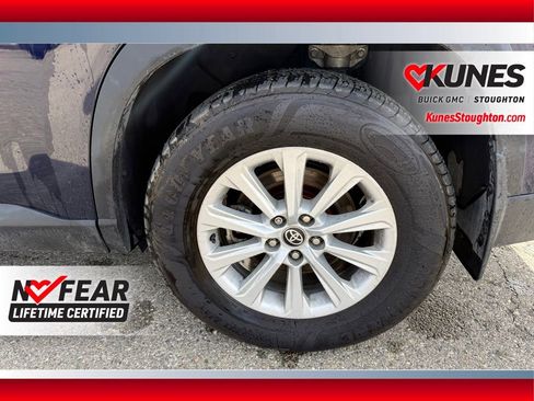Used 2024 Toyota Grand Highlander AWD image 18