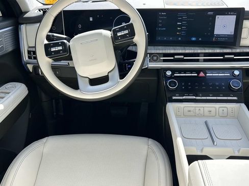 Used 2024 Hyundai Santa Fe Calligraphy image 30