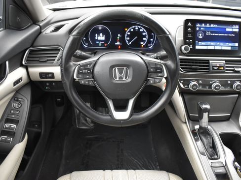 Used 2021 Honda Accord EX-L image 12