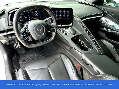 Used 2022 Chevrolet Corvette Stingray Coupe RWD image 14