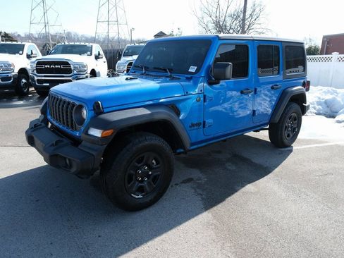 Used 2026 Jeep Wrangler Unlimited Sport AWD/4WD image 10