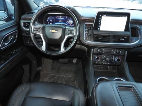 Used 2023 Chevrolet Tahoe LT w/ LT Signature Package image 28