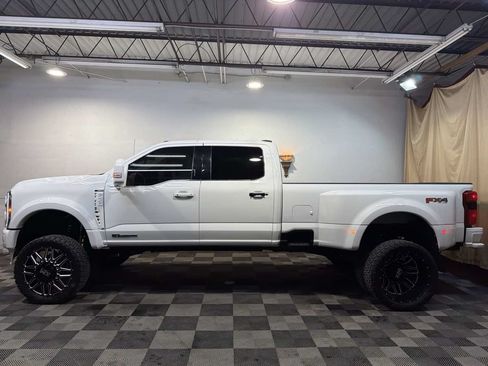 Used 2024 Ford F450 Lariat w/ Chrome Package AWD/4WD image 2