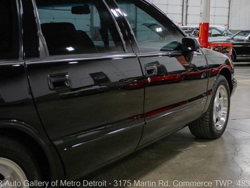 Used 1994 Chevrolet Impala SS image 23