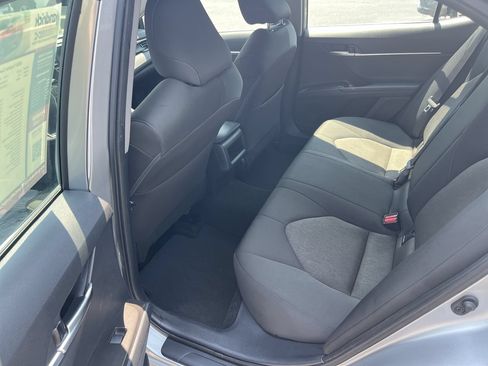 Used 2024 Toyota Camry LE FWD image 32