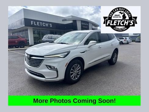 Used 2024 Buick Enclave Essence w/ Trailering Package, 5000 lbs. AWD/4WD image 1