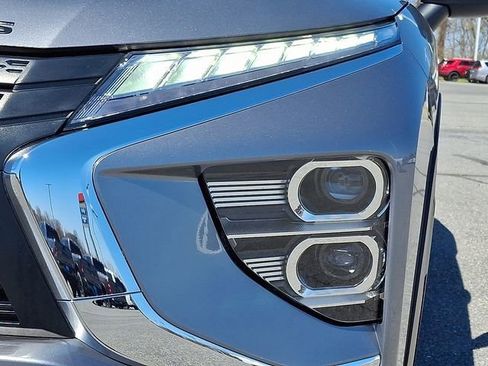 Used 2024 Mitsubishi Eclipse Cross LE AWD/4WD image 10