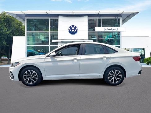 Certified 2026 Volkswagen Jetta S FWD image 5