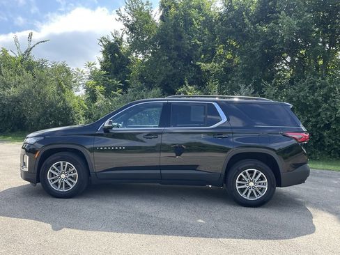 Certified 2023 Chevrolet Traverse LT image 6