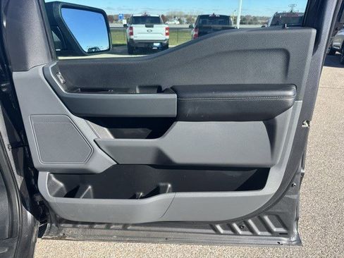 Used 2023 Ford F150 XLT image 33