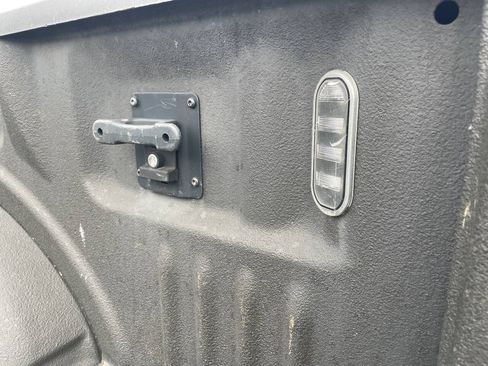 Used 2015 Ford F150 Lariat AWD/4WD image 27