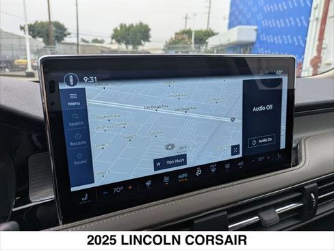 New 2025 Lincoln Corsair FWD w/ Equipment Group 101A image 11