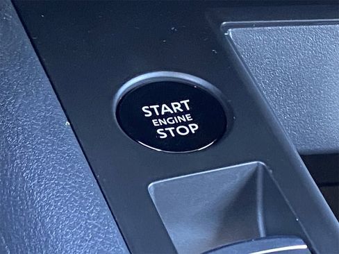 New 2026 Nissan Kicks S image 28