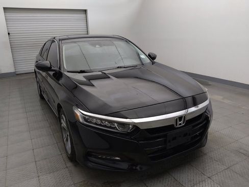 Used 2020 Honda Accord EX image 14