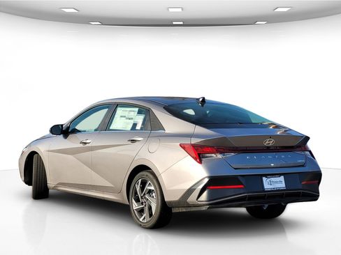 New 2026 Hyundai Elantra Limited w/ Cargo Package image 5