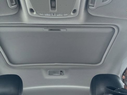 Used 2017 Nissan Sentra SR Turbo w/ SR Turbo Premium Package image 13