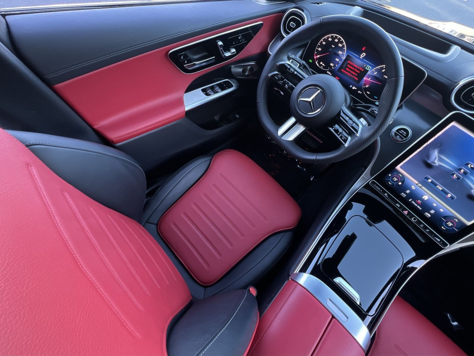 Certified 2024 Mercedes-Benz GLC 300 4MATIC image 16