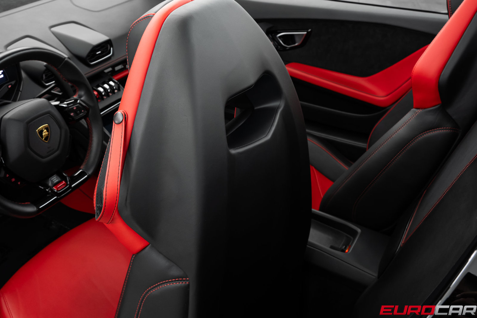 Used 2021 Lamborghini Huracan EVO RWD image 44