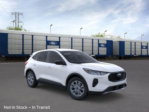 New 2026 Ford Escape Active w/ Cold Weather Package image 8