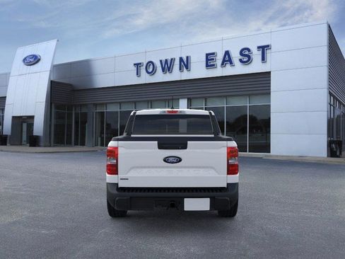 New 2025 Ford Maverick XLT image 35