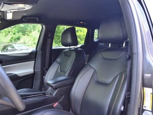 Used 2024 Jeep Compass Limited AWD/4WD image 18