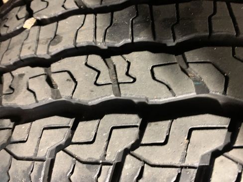 Used 2023 Chevrolet Colorado Z71 w/ Z71 Convenience Package 2 image 38