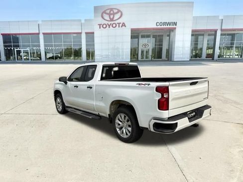 Used 2020 Chevrolet Silverado 1500 Custom w/ Custom Value Package AWD/4WD image 38