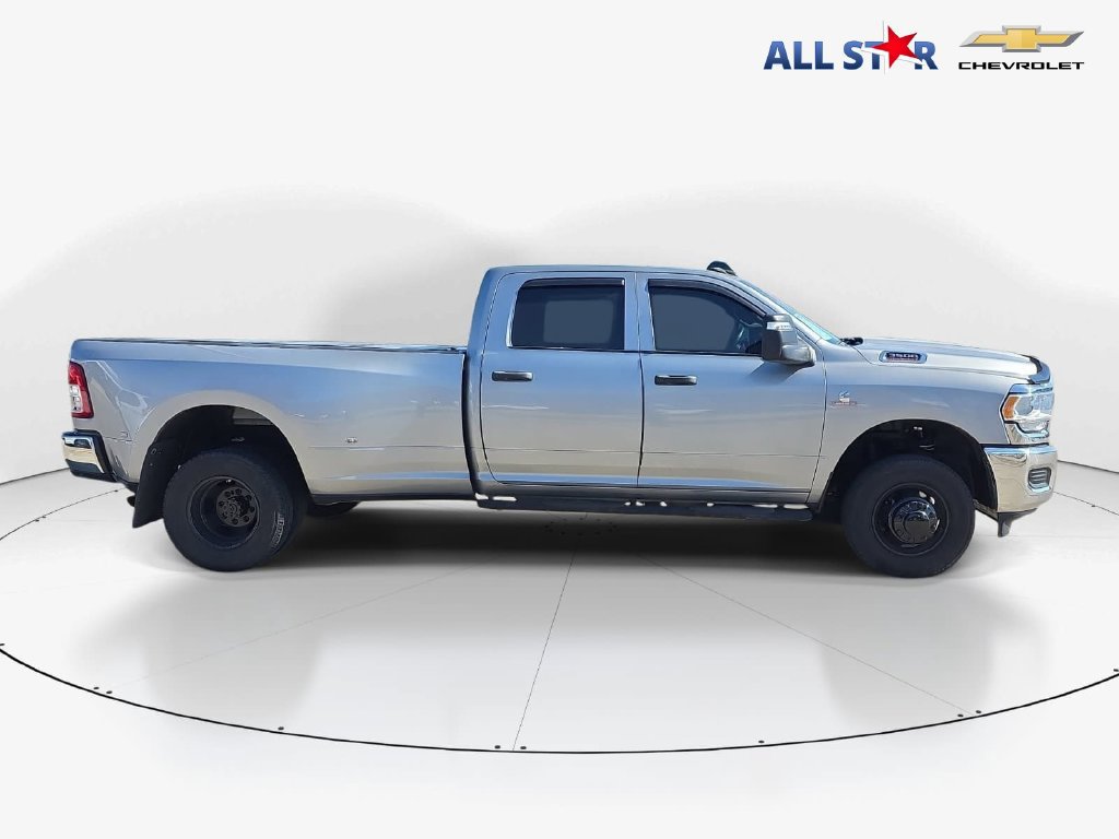 Used 2024 RAM 3500 Tradesman w/ Chrome Appearance Group AWD/4WD image 2