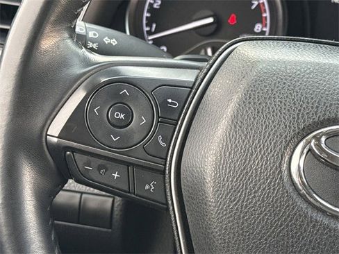 Used 2024 Toyota Camry SE image 13