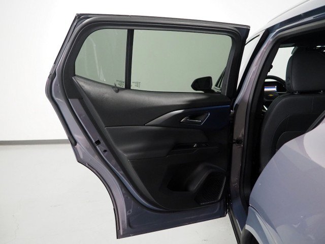 Used 2024 Chevrolet Equinox EV FWD LT w/ 2LT image 55