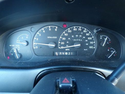 Used 1998 Ford Explorer Limited image 14