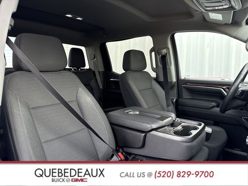 Used 2023 GMC Sierra 1500 Elevation image 40