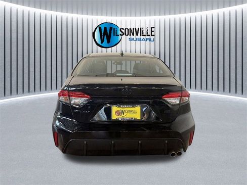 Used 2025 Toyota Corolla SE image 5