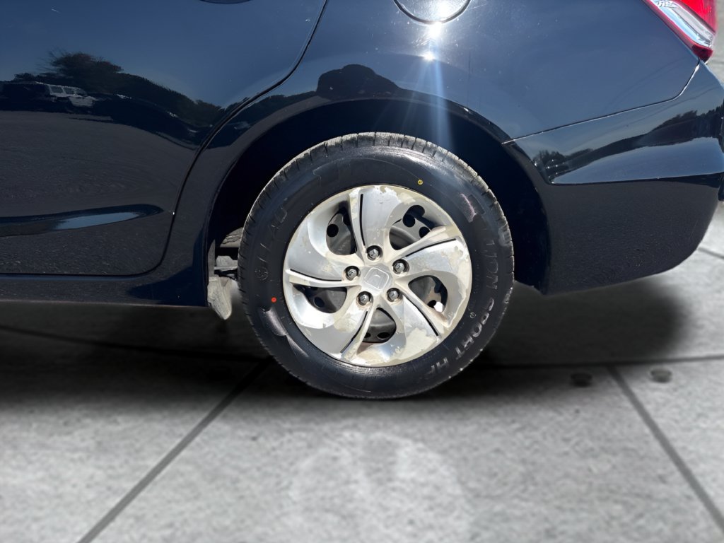 Used 2015 Honda Civic LX image 25