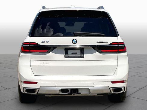 Used 2024 BMW X7 xDrive40i AWD/4WD image 5