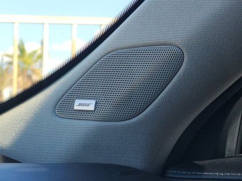 Used 2019 Cadillac XT4 Luxury image 36