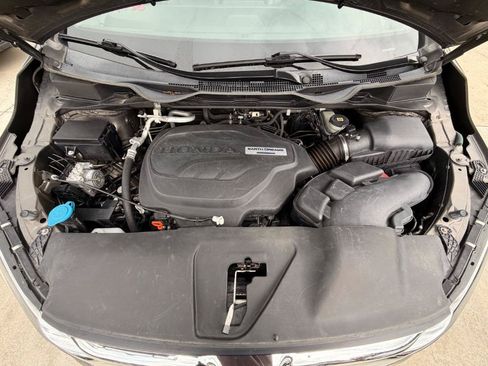 Used 2019 Honda Odyssey Elite image 8