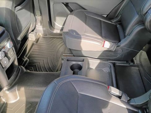 Used 2020 Ford Explorer XLT w/ Equipment Group 202A image 20