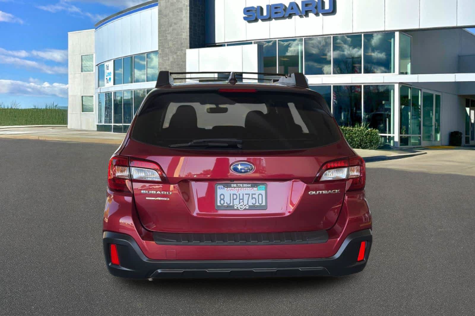 Used 2019 Subaru Outback 2.5i Premium AWD/4WD image 7