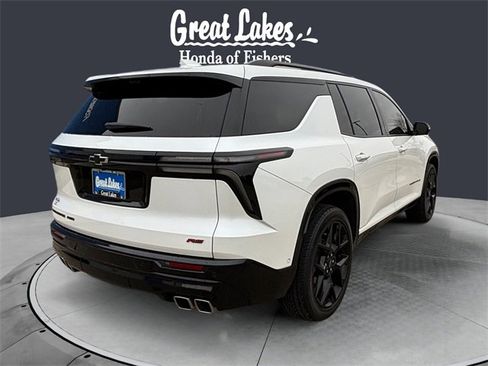 Used 2024 Chevrolet Traverse RS image 5